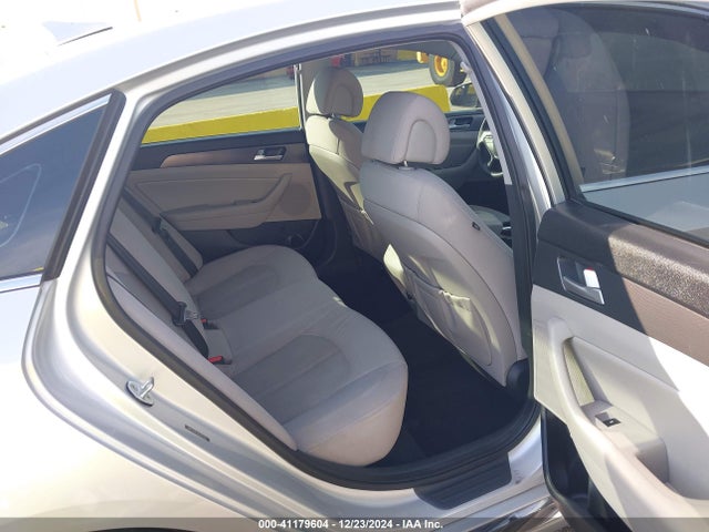 Hyundai Sonata Sport 2016 5NPE34AF3GH307148 Image 8