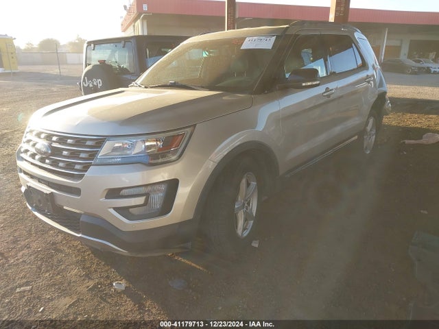 Ford EXPLORER XLT 2017 1FM5K8D85HGB14685 Image 2
