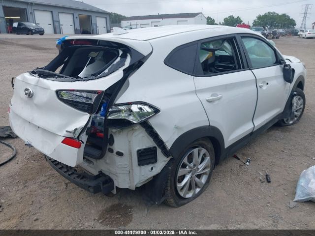 KM8J2CA46KU949397 Hyundai TUCSON SE