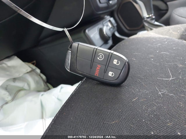 ZACNJDB16PPP56269 Jeep Renegade Upland 4x4