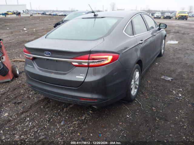 3FA6P0HD6JR130711 Ford FUSION SE