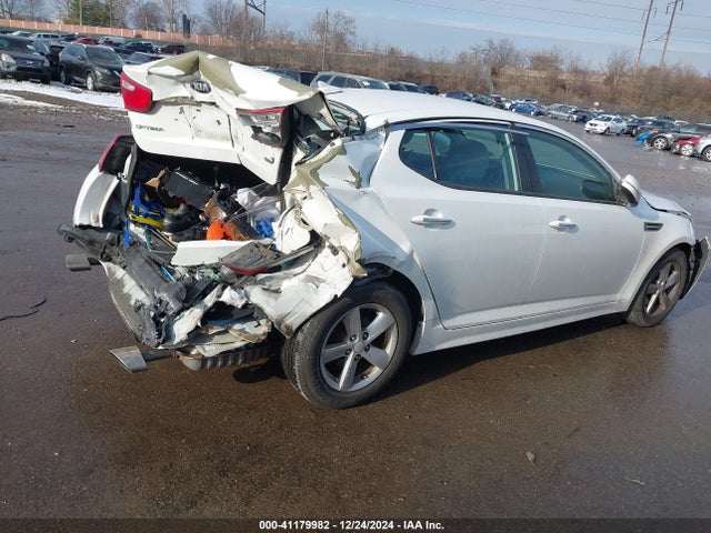 5XXGM4A77FG375056 KIA Optima Lx