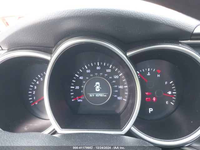 5XXGM4A77FG375056 KIA Optima Lx