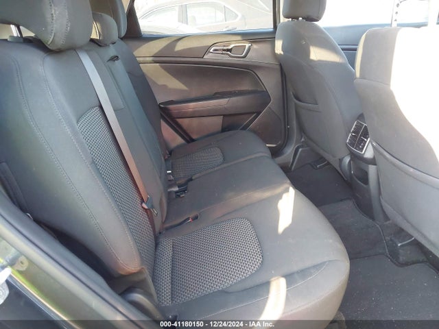 KIA Sportage Lx 2023 KNDPU3AF2P7109052 Image 8