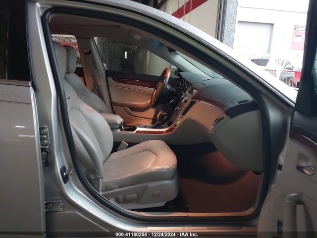 2009 CADILLAC CTS 1G6DV57V090157738 Photo 4