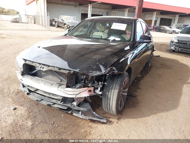 BMW 330I 2018 WBA8B9G54JNU99308 Image 2