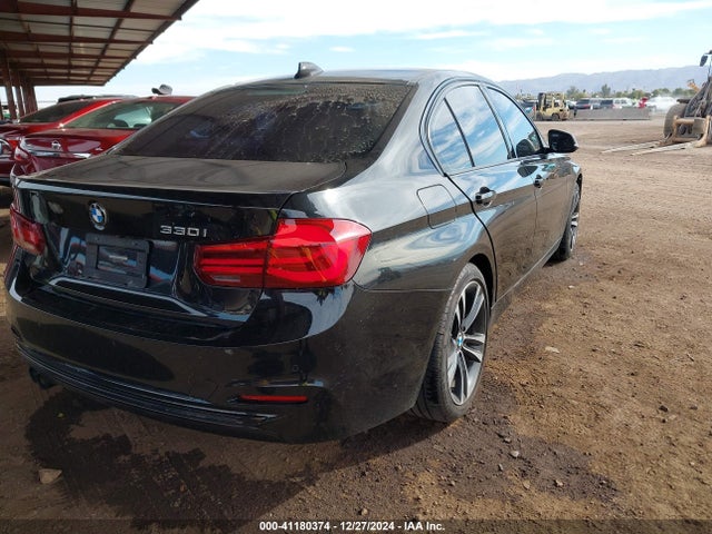 BMW 330I 2018 WBA8B9G54JNU99308 Image 4