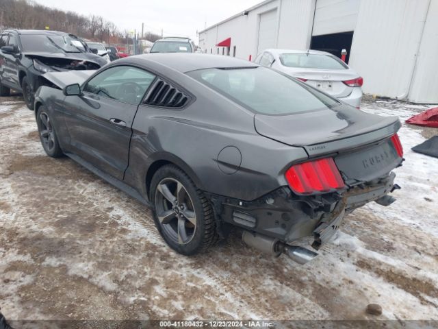 1FA6P8AM1F5388220 Ford Mustang V6