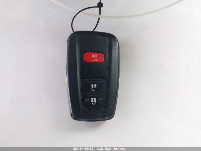 Toyota Prius Two 2016 JTDKBRFU6G3510122 Image 11