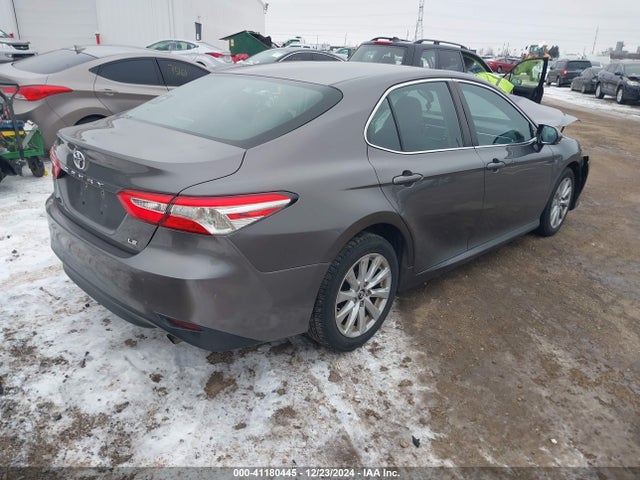 4T1B11HK4JU092589 Toyota CAMRY LE