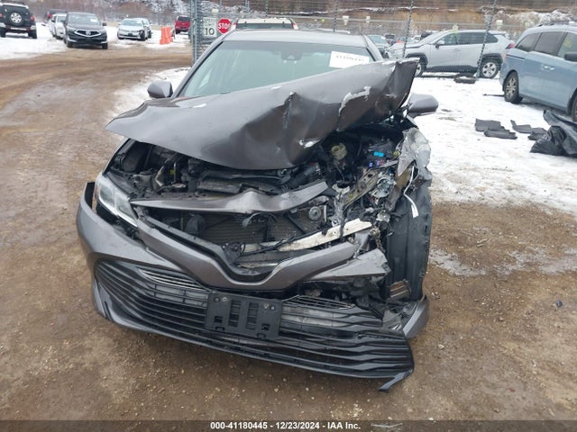 4T1B11HK4JU092589 Toyota CAMRY LE