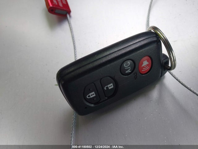 Toyota Prius Plug-in Advanced 2014 JTDKN3DP5E3052927 Image 11
