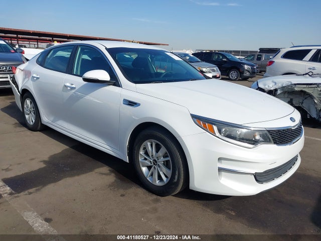 KIA Optima Lx 2018 5XXGT4L33JG249959 Image 1