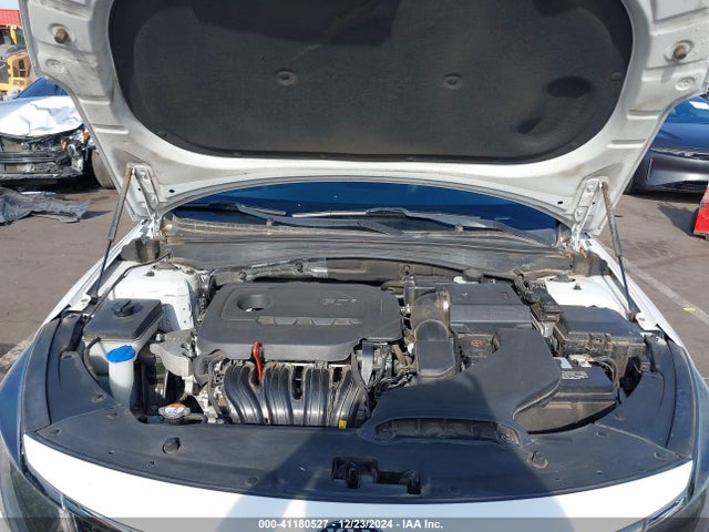 KIA Optima Lx 2018 5XXGT4L33JG249959 Image 10