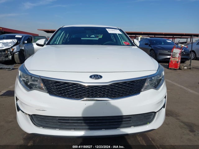KIA Optima Lx 2018 5XXGT4L33JG249959 Image 12
