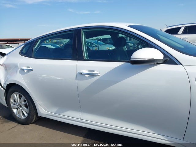 KIA Optima Lx 2018 5XXGT4L33JG249959 Image 13