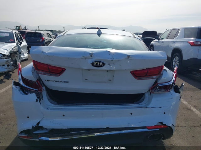 KIA Optima Lx 2018 5XXGT4L33JG249959 Image 6