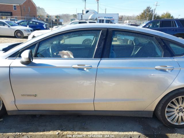 3FA6P0UU3ER252129 Ford Fusion Hybrid S