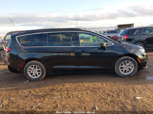 Chrysler Pacifica Touring L 2022 2C4RC1BG9NR191834 Image 13