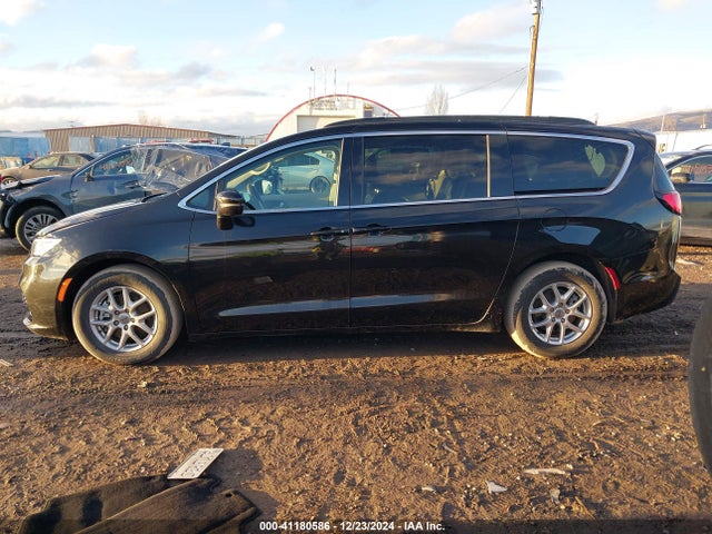 Chrysler Pacifica Touring L 2022 2C4RC1BG9NR191834 Image 14