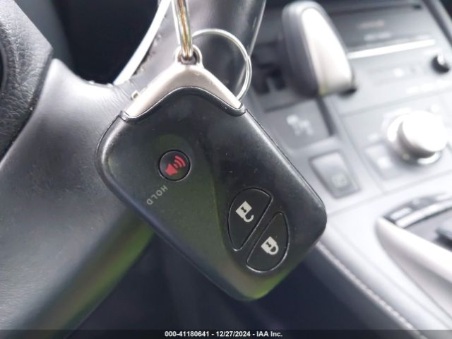 JTHKD5BHXE2189876 Lexus CT 200H