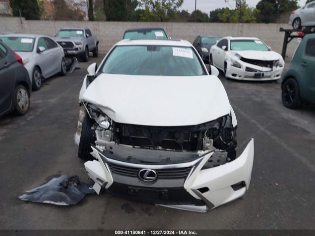 JTHKD5BHXE2189876 Lexus CT 200H