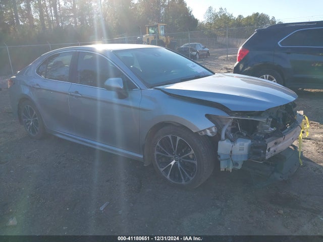 2019 4T1B11HK5KU704090 main image