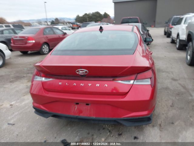 5NPLM4AG2MH009747 Hyundai ELANTRA SEL