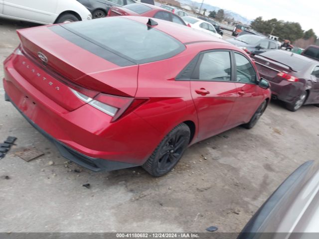 5NPLM4AG2MH009747 Hyundai ELANTRA SEL