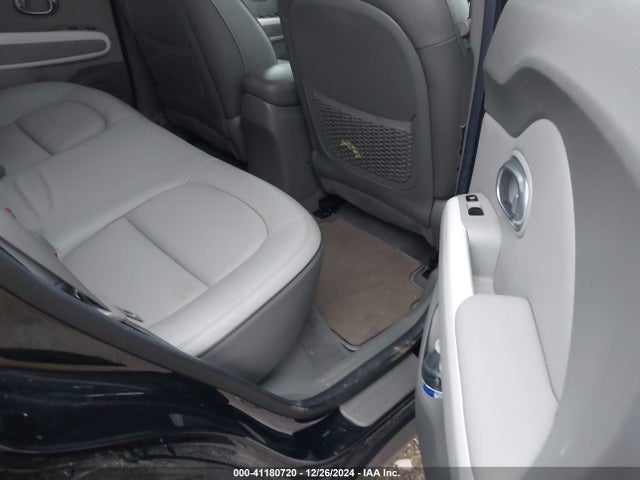 KNDJX3AE2G7017962 KIA Soul Ev +