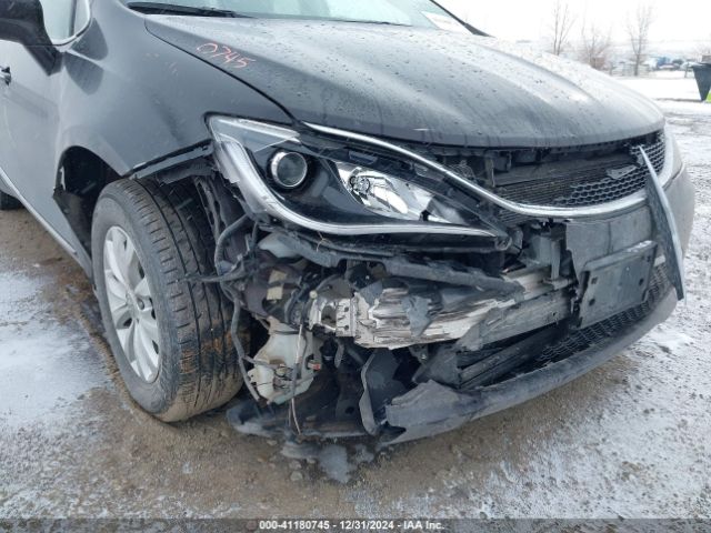 2C4RC1EGXJR261251 Chrysler Pacifica Touring L Plus