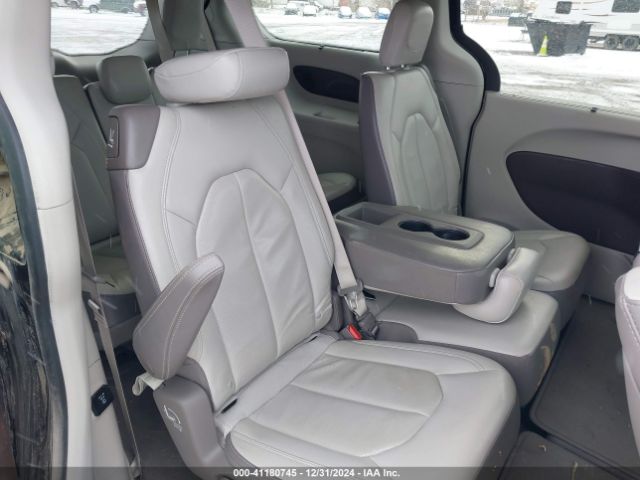 2C4RC1EGXJR261251 Chrysler Pacifica Touring L Plus