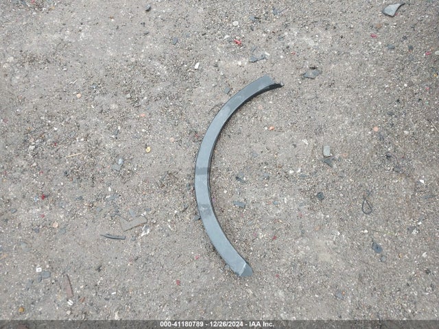 1FMCU9J99HUB75687 Ford Escape Titanium
