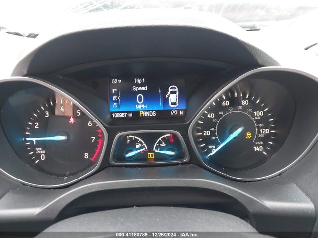 1FMCU9J99HUB75687 Ford Escape Titanium