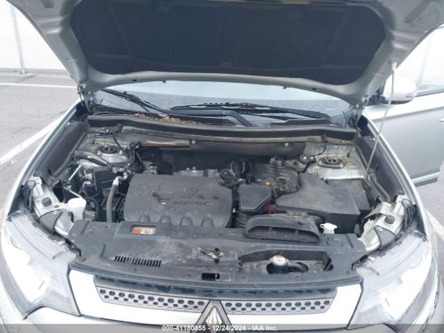 2020 MITSUBISHI OUTLANDER JA4AZ3A31LZ007473 Photo 9