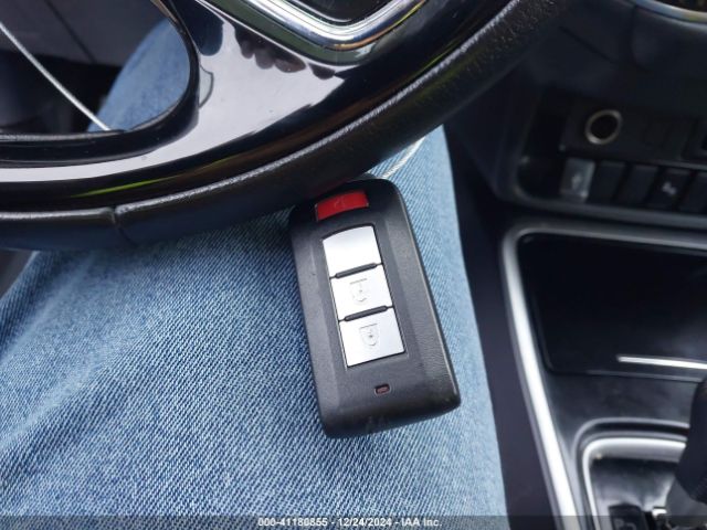 2020 MITSUBISHI OUTLANDER JA4AZ3A31LZ007473 Photo 10