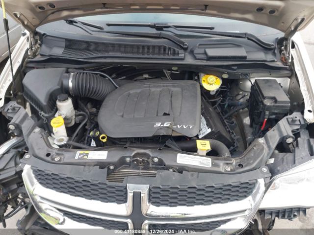2C4RDGBGXFR606273 Dodge Grand Caravan Se