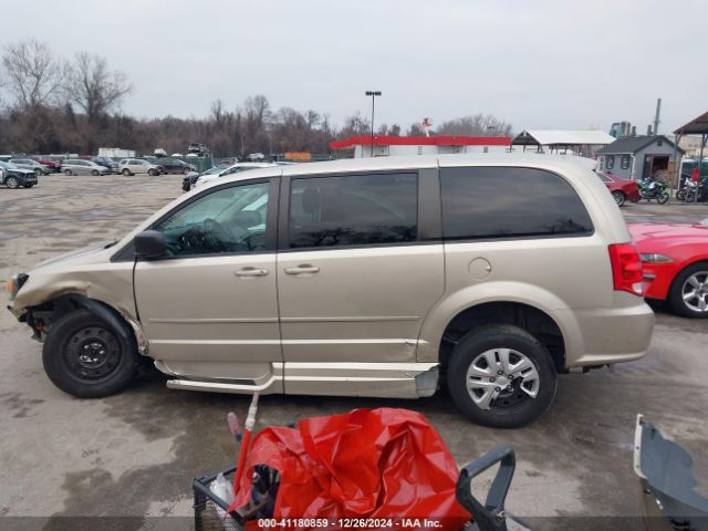 2C4RDGBGXFR606273 Dodge Grand Caravan Se