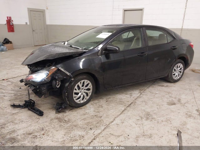 5YFBURHE6JP817773 Toyota COROLLA LE