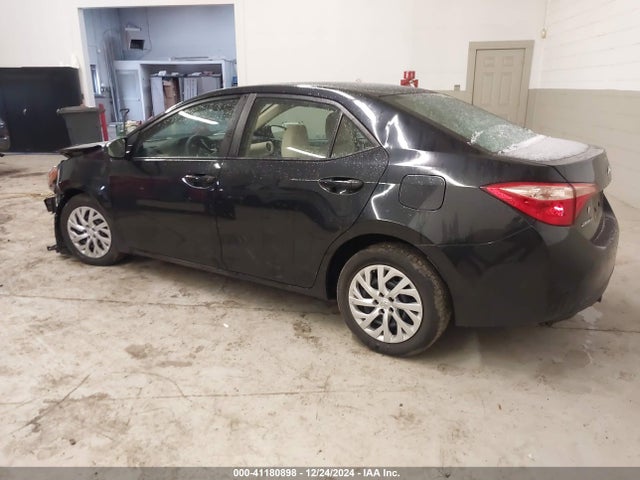 5YFBURHE6JP817773 Toyota COROLLA LE