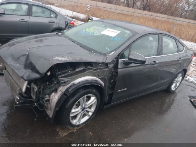 3FA6P0LU9JR173222 Ford Fusion Hybrid Se