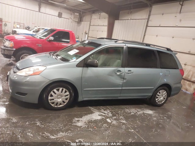 41181062 :رقم المزاد ، 5TDZK23C88S213533 vin ، 2008 Toyota Sienna Le مزاد بيع