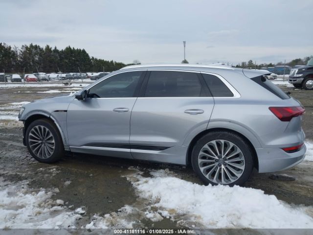 WA1VABGE5KB021153 Audi E-tron Premium Plus