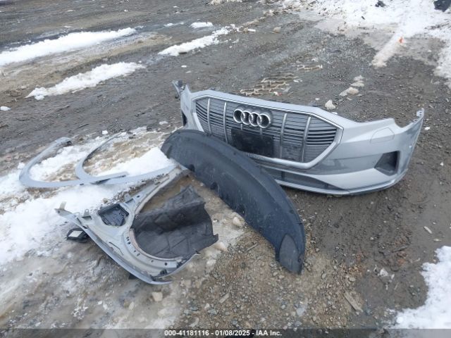 WA1VABGE5KB021153 Audi E-tron Premium Plus