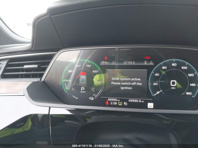 WA1VABGE5KB021153 Audi E-tron Premium Plus