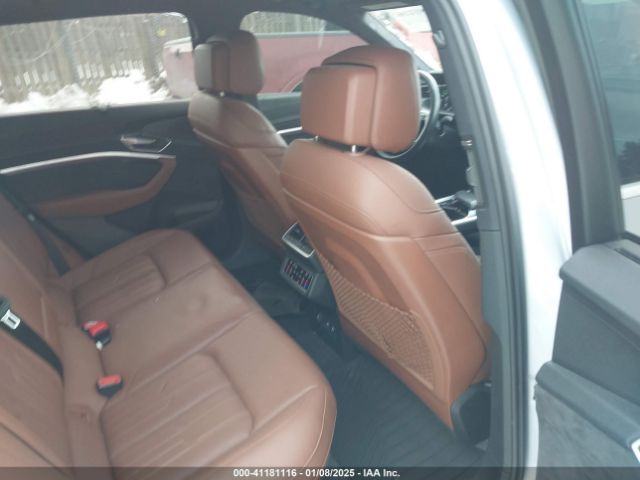 WA1VABGE5KB021153 Audi E-tron Premium Plus