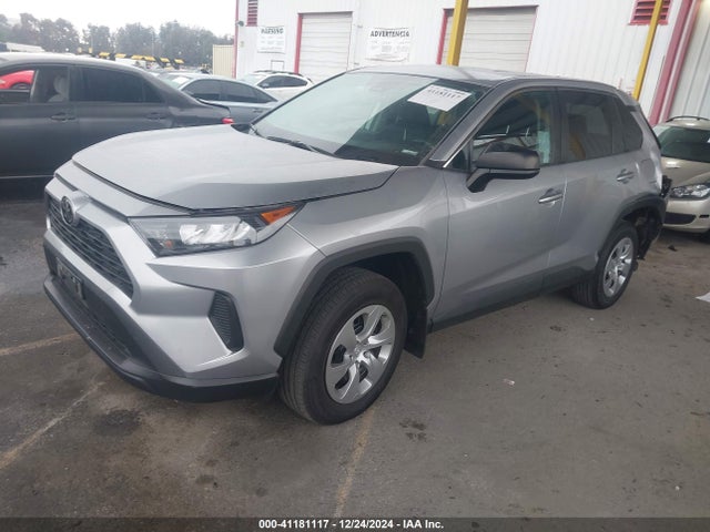 Toyota RAV4 LE 2022 2T3H1RFVXNC180678 Image 2