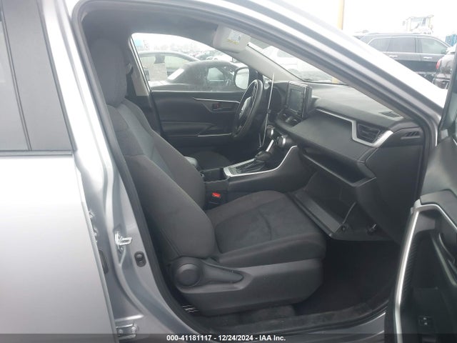 Toyota RAV4 LE 2022 2T3H1RFVXNC180678 Image 5