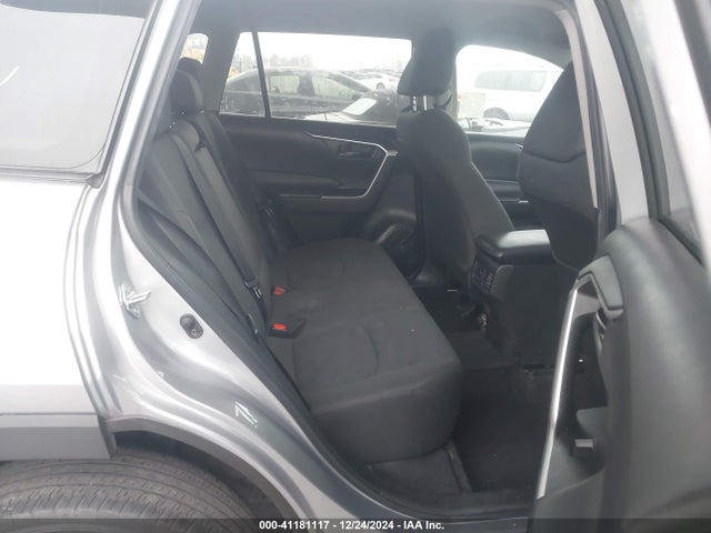 Toyota RAV4 LE 2022 2T3H1RFVXNC180678 Image 8
