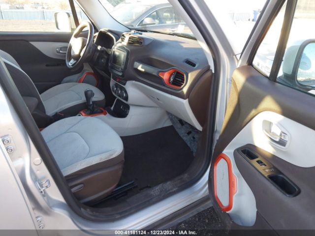 ZACCJABT0FPB59160 Jeep Renegade Latitude